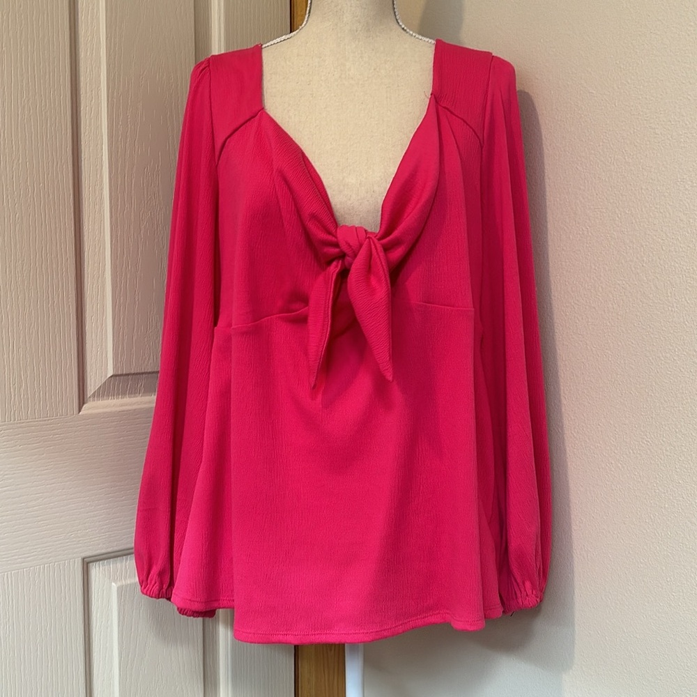 NEW Fits like 3X Fucshia Blouse